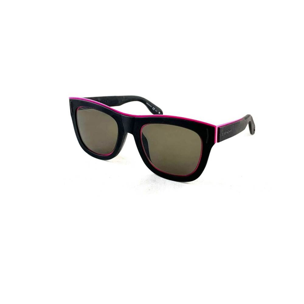 Givenchy Black and Pink Sunglasses Givenchy 7016/s sunglasses 😎😎😎😎😎